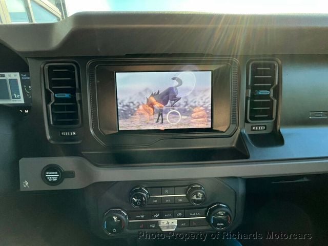 2023 Ford Bronco Black Diamond 4 Door Advanced 4x4 (C15498)