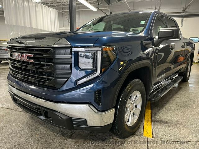 2022 GMC Sierra 1500 4WD Crew Cab 157" Pro (C15507)