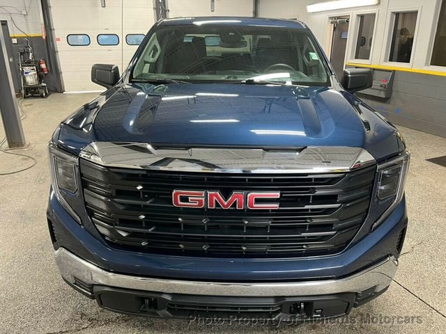 2022 GMC Sierra 1500 4WD Crew Cab 157" Pro (C15507)