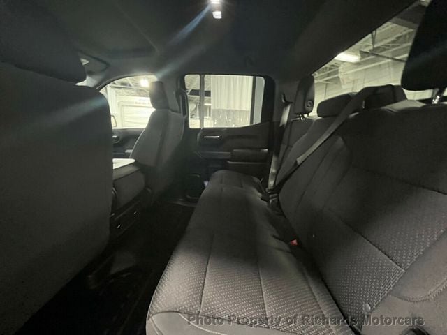 2022 GMC Sierra 1500 4WD Crew Cab 157" Pro (C15507)