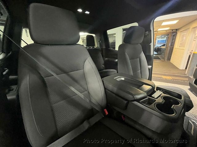 2022 GMC Sierra 1500 4WD Crew Cab 157" Pro (C15507)