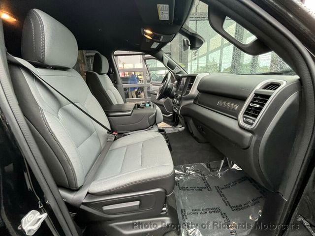 2023 Ram 1500 Big Horn 4x4 Crew Cab 5'7" Box (C15506)