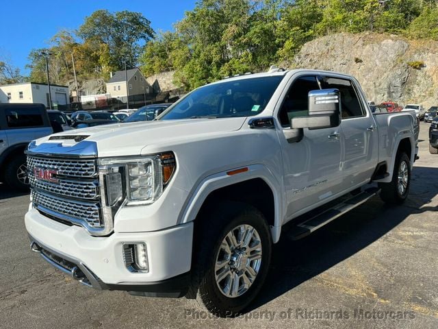 2022 GMC Sierra 2500HD 4WD Crew Cab 159" Denali (C15378)