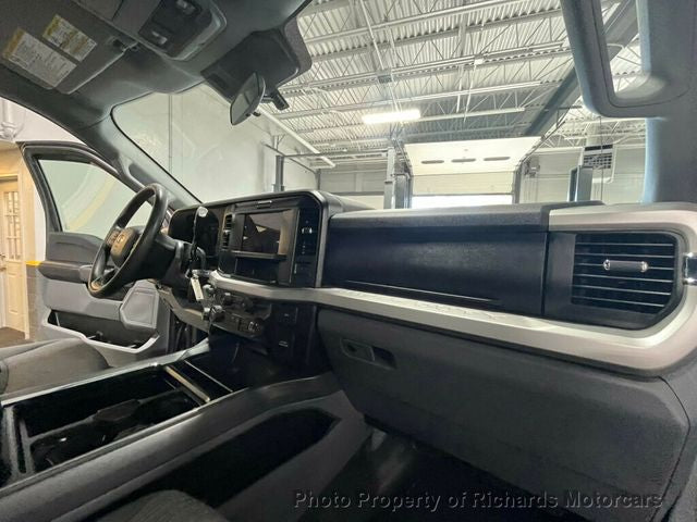 2025 Ford Super Duty F-250 SRW XLT 4WD Crew Cab 6.75' Box (C15532)