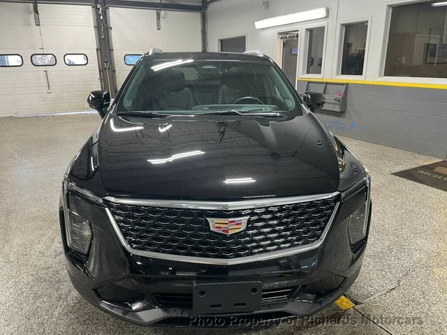 2024 Cadillac XT4 AWD 4dr Premium Luxury (C15523)