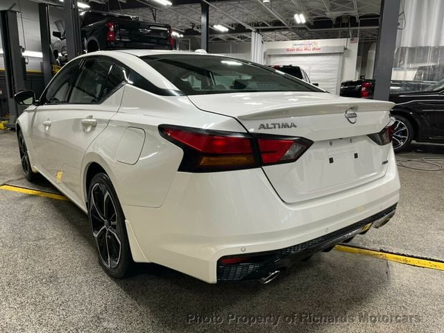 2024 Nissan Altima 2.5 SR AWD Sedan (C15588)