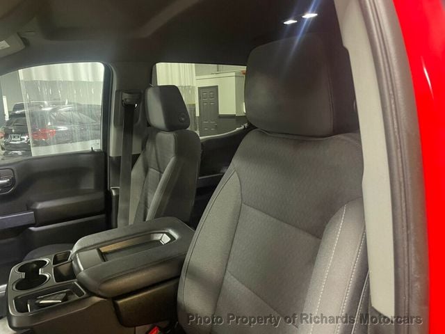 2023 Chevrolet Silverado 1500 4WD Crew Cab 157" Custom (C15510)