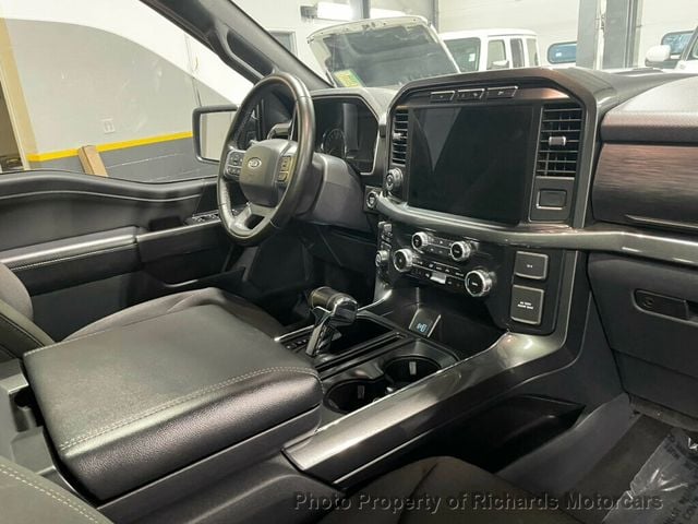 2023 Ford F-150 XLT 4WD SuperCrew 6.5' Box (C15543)