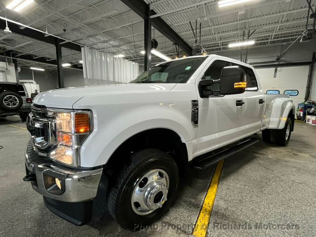 2020 Ford Super Duty F-350 DRW XLT 4WD Crew Cab 8' Box (C15611)