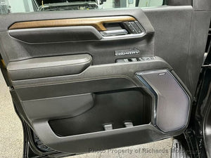 2024 Chevrolet Silverado 1500 4WD Crew Cab 147" High Country (C15606)