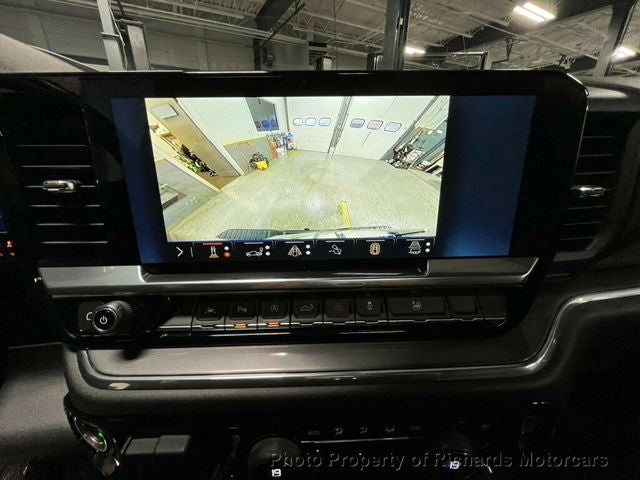 2024 Chevrolet Silverado 1500 4WD Crew Cab 147" High Country (C15606)