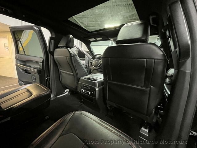2021 Ford Expedition Max Limited 4x4 (C15608)