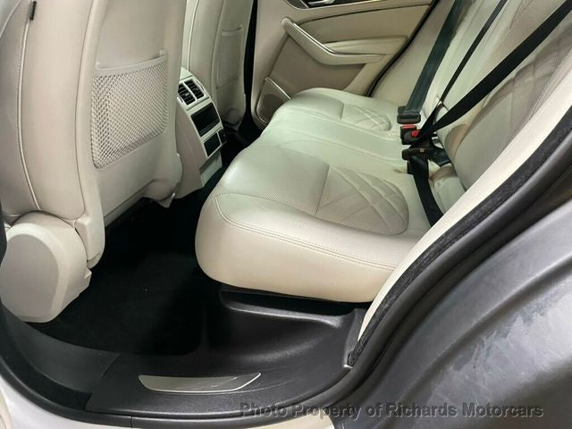 2021 Jaguar F-PACE P250 AWD S (C15630)