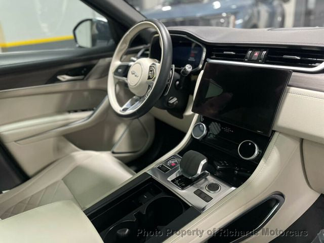 2021 Jaguar F-PACE P250 AWD S (C15630)