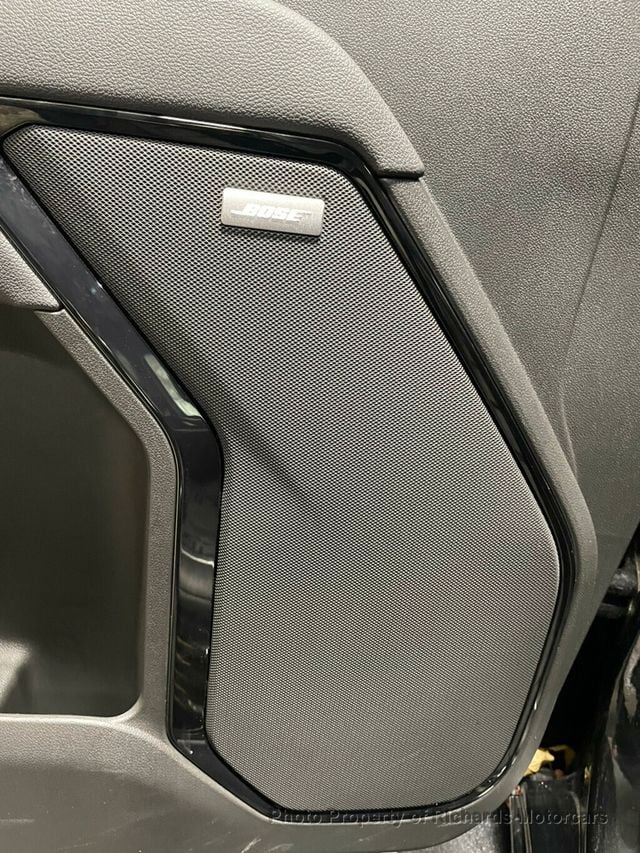 2025 GMC Sierra 2500HD 4WD Crew Cab 159" AT4 (C15640)