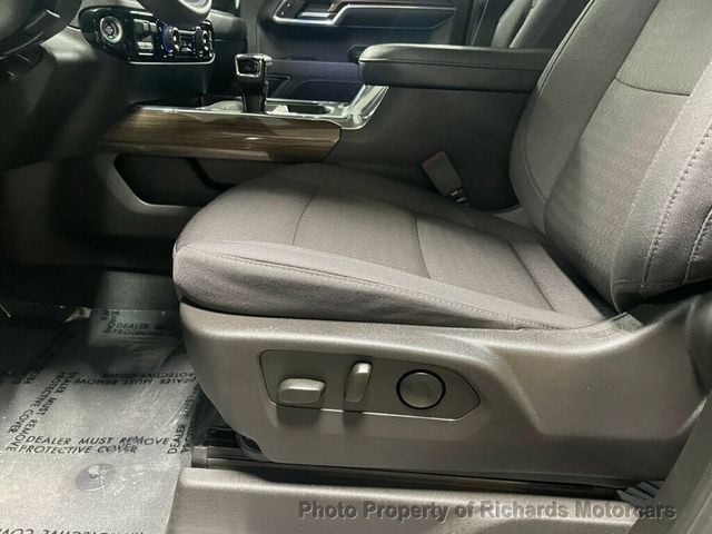 2023 Chevrolet Silverado 1500 4WD Crew Cab 157" RST (C15479)