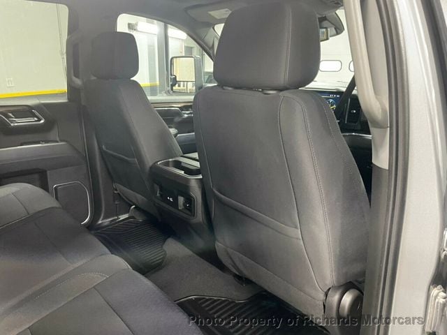 2023 Chevrolet Silverado 1500 4WD Crew Cab 157" RST (C15479)