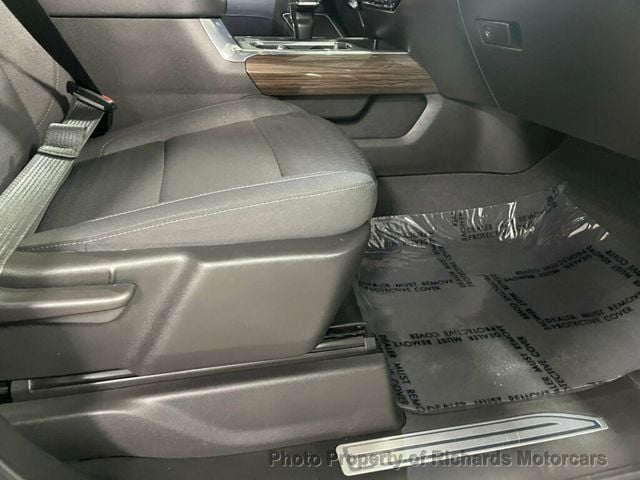 2023 Chevrolet Silverado 1500 4WD Crew Cab 157" RST (C15479)