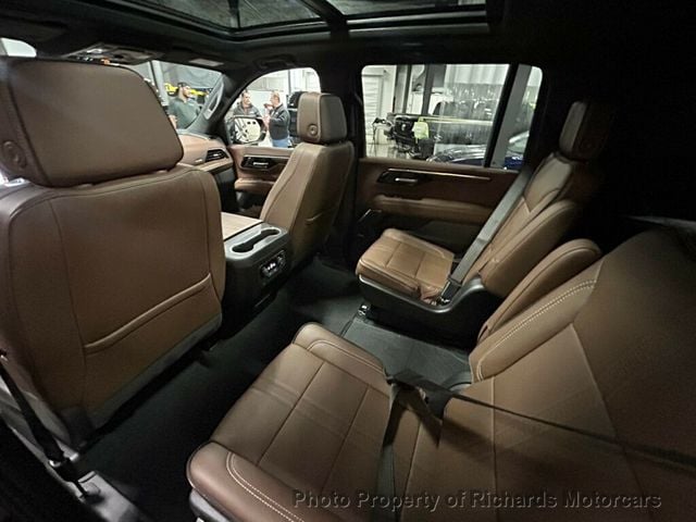 2025 Chevrolet Suburban 4WD 4dr High Country (C15552)