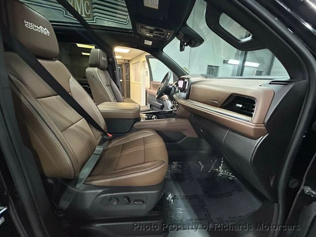 2025 Chevrolet Suburban 4WD 4dr High Country (C15552)