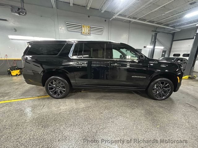2025 Chevrolet Suburban 4WD 4dr High Country (C15552)