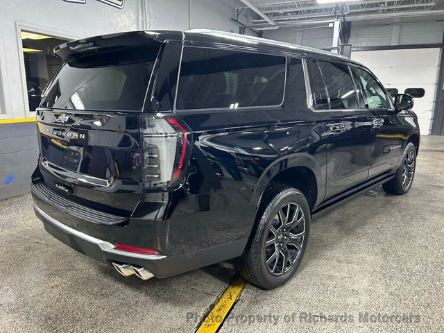 2025 Chevrolet Suburban 4WD 4dr High Country (C15552)