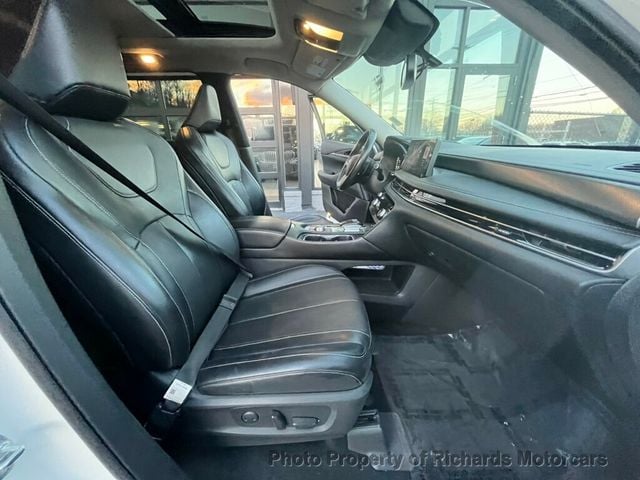 2022 INFINITI QX60 LUXE AWD (C15617)