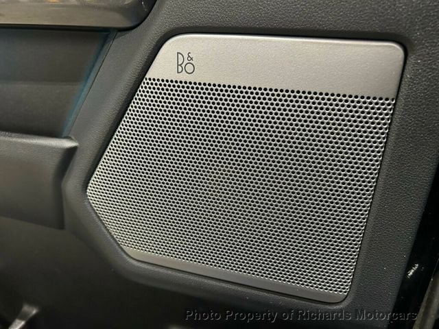 2023 Ford F-150 LARIAT 4WD SuperCrew 5.5' Box (C15634)