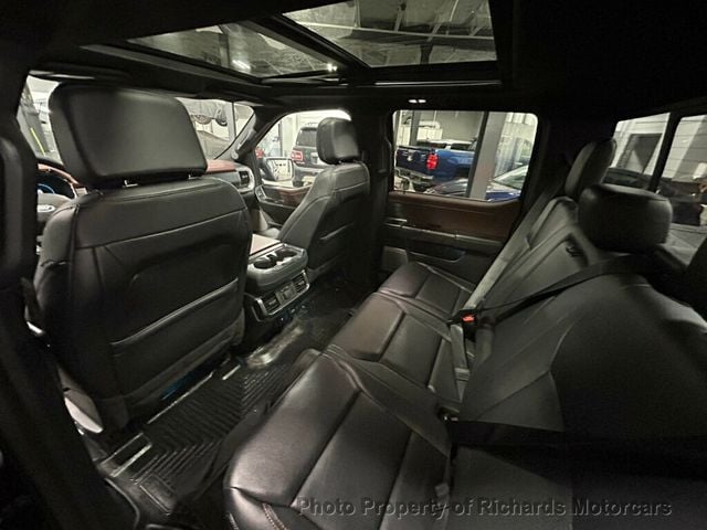 2023 Ford F-150 LARIAT 4WD SuperCrew 5.5' Box (C15634)