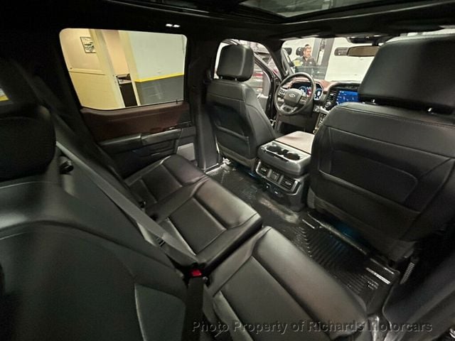 2023 Ford F-150 LARIAT 4WD SuperCrew 5.5' Box (C15634)