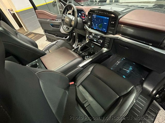 2023 Ford F-150 LARIAT 4WD SuperCrew 5.5' Box (C15634)