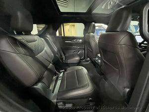 2025 Ford Explorer Platinum 4WD (C15658)