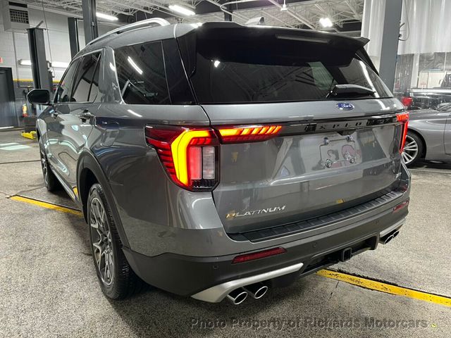 2025 Ford Explorer Platinum 4WD (C15658)