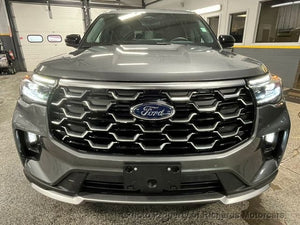 2025 Ford Explorer Platinum 4WD (C15658)