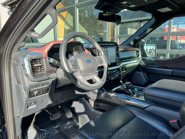 2023 Ford F-150 LARIAT 4WD SuperCrew 5.5' Box (C15674)