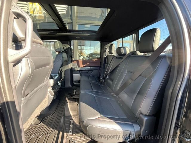 2023 Ford F-150 LARIAT 4WD SuperCrew 5.5' Box (C15674)