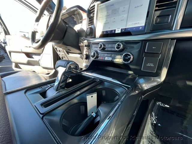 2023 Ford F-150 LARIAT 4WD SuperCrew 5.5' Box (C15674)