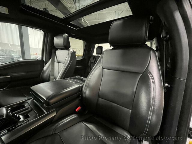 2023 Ford F-150 XLT 4WD SuperCrew 5.5' Box (C15673)