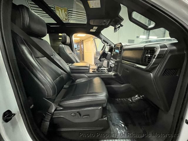 2023 Ford F-150 XLT 4WD SuperCrew 5.5' Box (C15673)