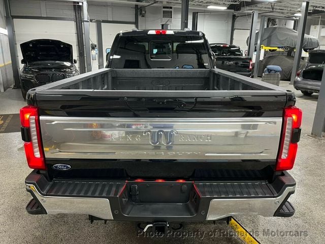 2026 Ford Super Duty F-450 DRW King Ranch 4WD Crew Cab 8' Box (C15677)