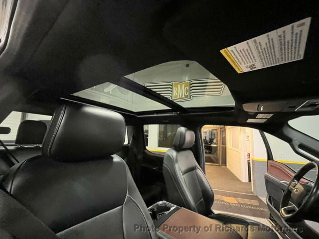 2023 Ford F-150 LARIAT 4WD SuperCrew 5.5' Box (C15679)