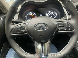 2023 INFINITI Q50 LUXE AWD (C15681)