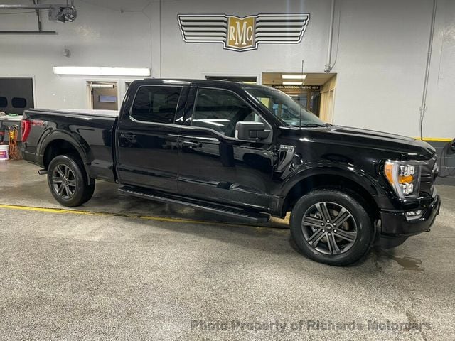 2022 Ford F-150 XLT 4WD SuperCrew 6.5' Box (C15624)