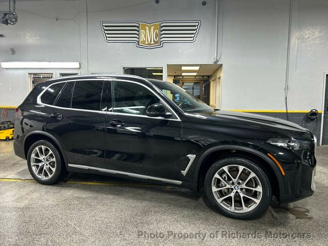 2024 BMW X5 xDrive40i Sports Activity Vehicle (C15567)