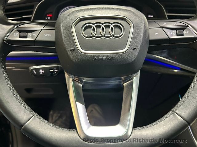 2022 Audi Q8 Premium Plus 55 TFSI quattro (C15644)