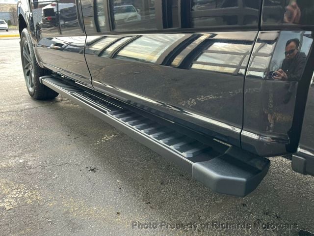 2023 Ford F-150 LARIAT 4WD SuperCrew 5.5' Box (C15700)