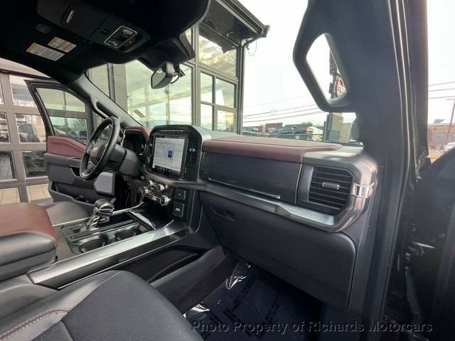 2023 Ford F-150 LARIAT 4WD SuperCrew 5.5' Box (C15700)
