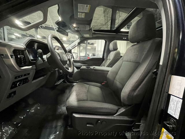 2023 Ford F-150 XLT 4WD SuperCrew 5.5' Box (C15672)