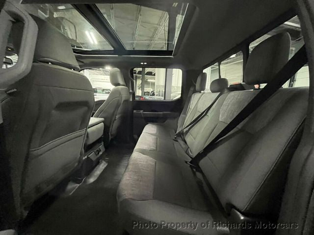 2023 Ford F-150 XLT 4WD SuperCrew 5.5' Box (C15672)