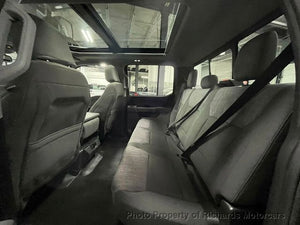 2023 Ford F-150 XLT 4WD SuperCrew 5.5' Box (C15672)